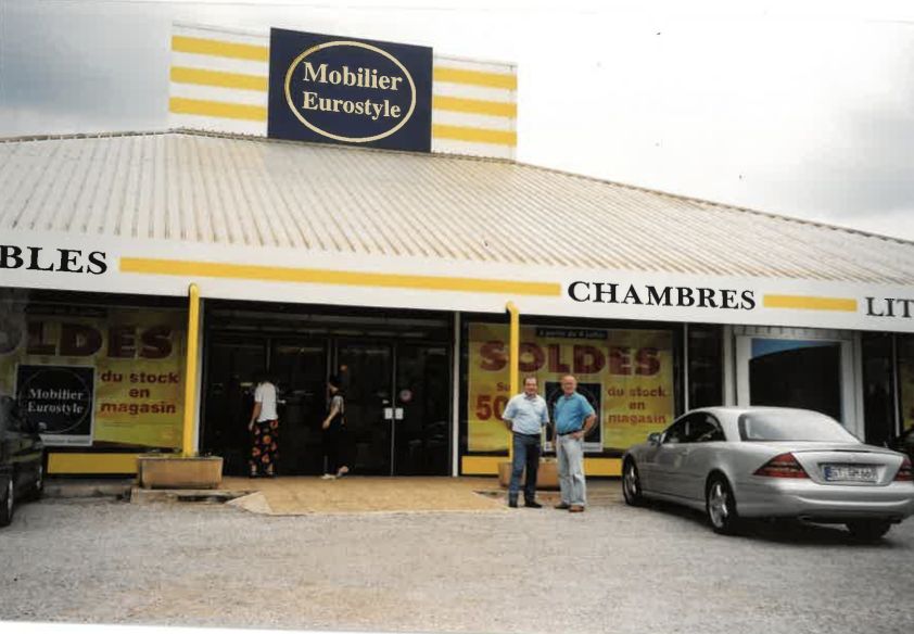 Mobilier Eurostyle années 90